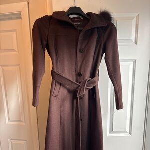 Ellen Tracy Wool Coat with fur trimmed hood NWOT